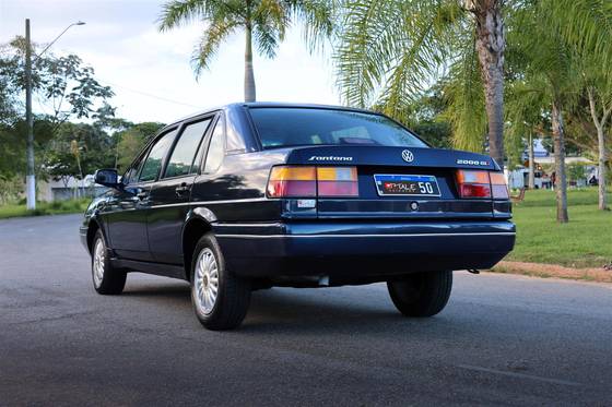 VOLKSWAGEN SANTANA 2.0 GL 8V GASOLINA 4P MANUAL
